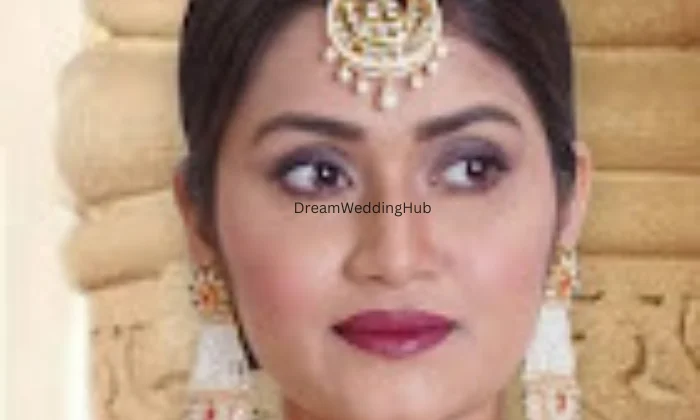 Beauty bond with Tanu